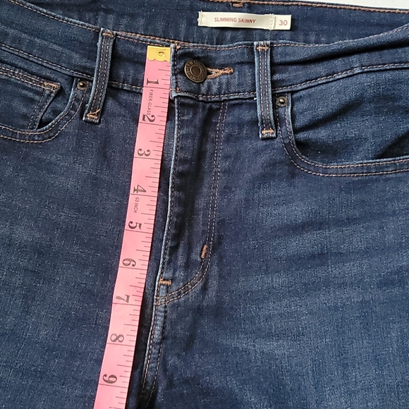 Levi Slimming Skinny Jean Size 30 Pre-Loved - Picture 10 of 13